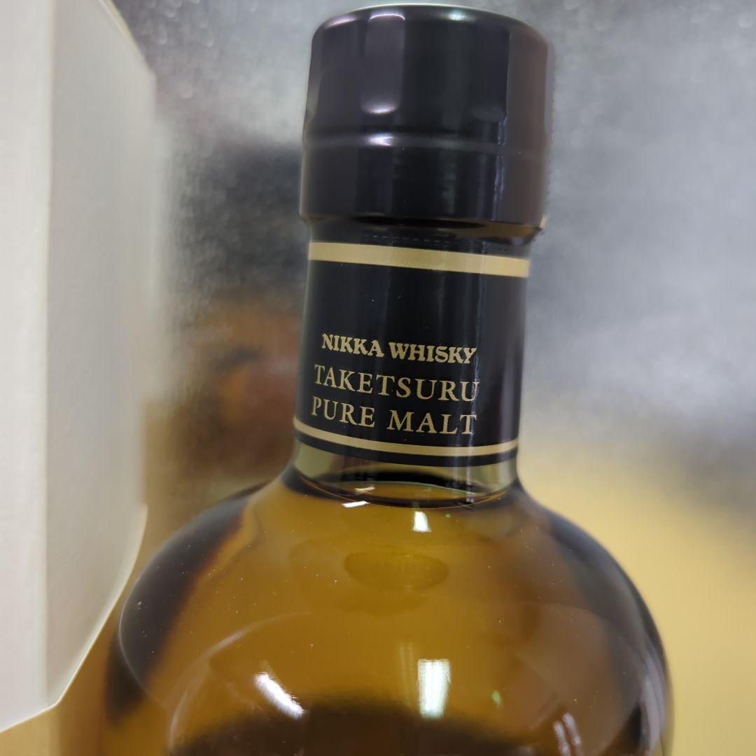 ま*ろ様 NIKKA TAKETSURU PURE MALT WHISKY　化粧