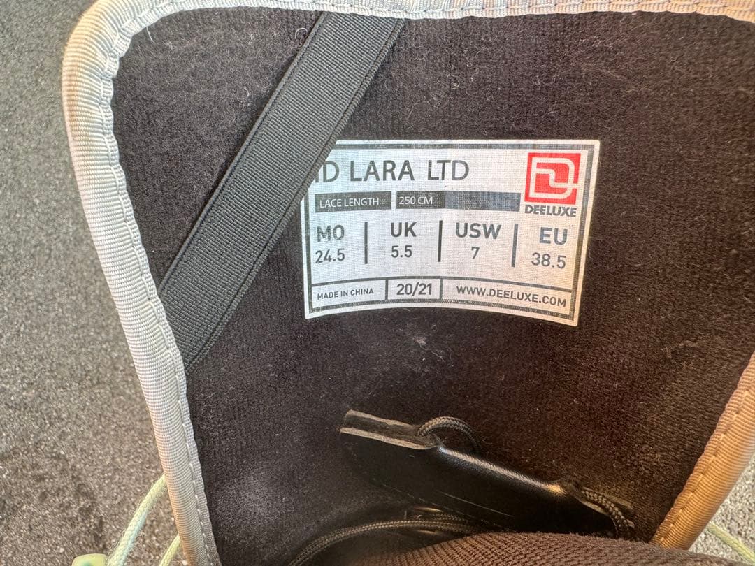 ディーラックス　ブーツ