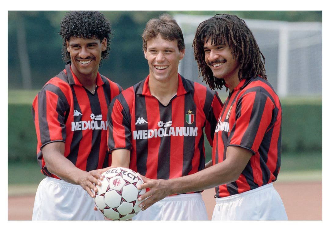 ※値下不可　マルコ・ファン・バステン ACミラン　サイン入りユニ　激レア