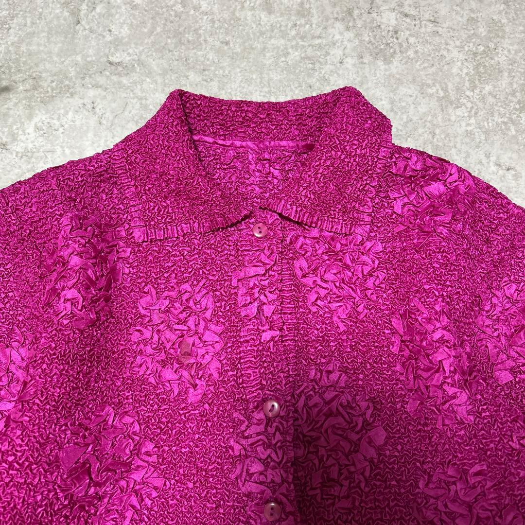 プリーツ シワ加工　ドット　デザイン　シャツブラウス　カットソー　ピンク