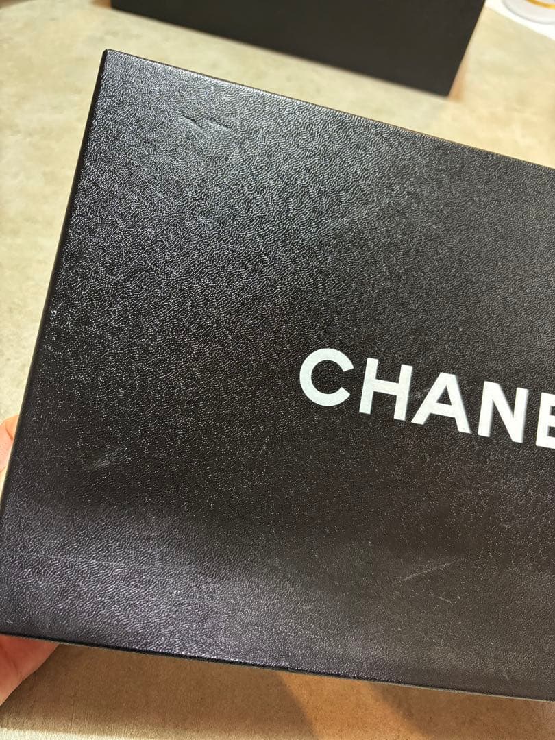 CHANEL ブラック ポインテッドトゥ ミュール