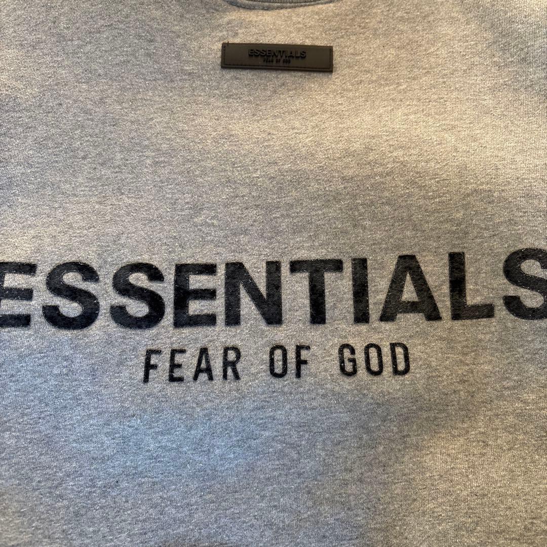 essentials crewneck スウェット