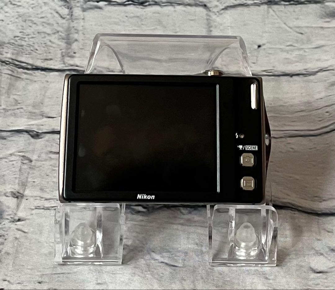 Nikon ニコンCOOLPIX S4000コンパクトデジカメ中古