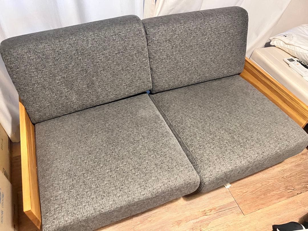 モダン木製フレーム 2人掛けソファ