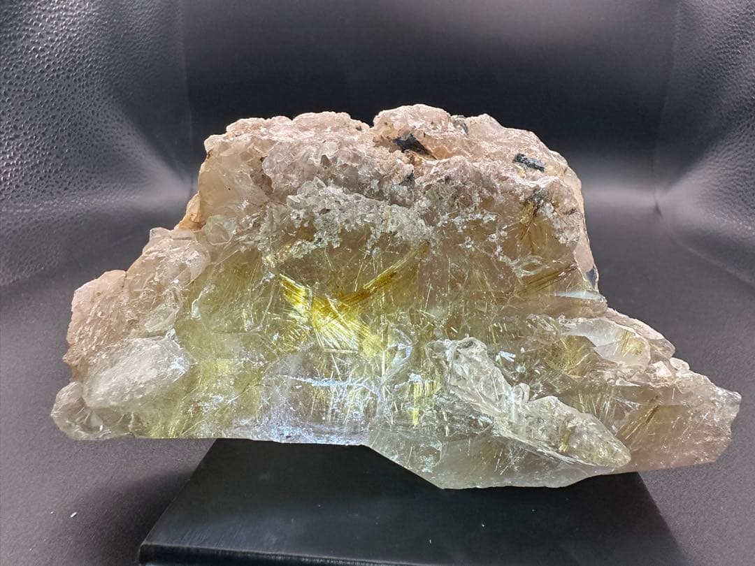 ゴールドルチル原石！かなり貴重です！