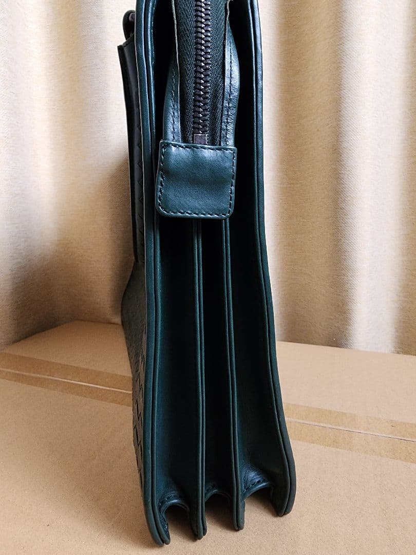 とても綺麗　ボッテガヴェネタ　編み込み　ビジネスバッグ　書類鞄 A4