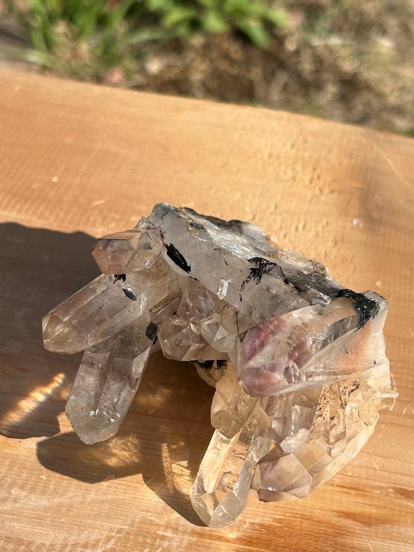 ヘマタイト水晶クラスター天然石非常に珍しい水晶29,800 ‼️大特価SALE