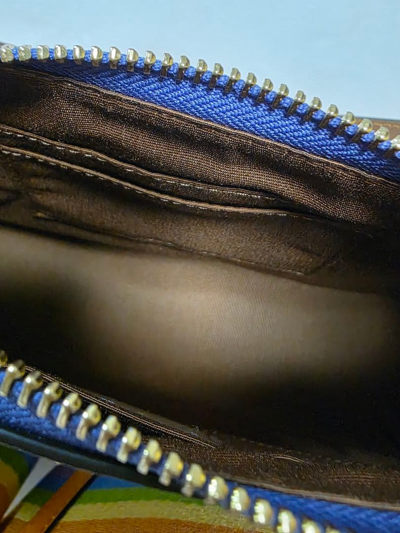 Coach マルチカラー ショルダーバッグ