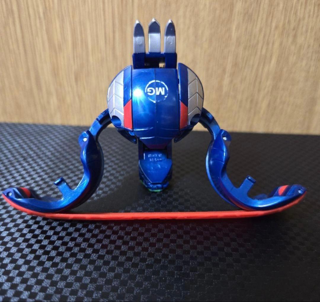 爆丸　轟ガリュウ 瞬ホルス 羅ビヨンド 3体セット 爆テク36㎜