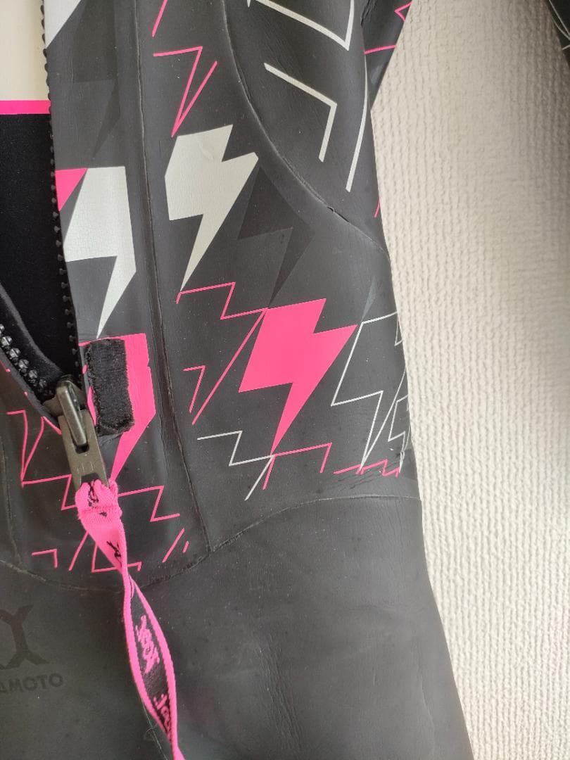 ウェットスーツ Mサイズ 黒とピンク　トライアスロン　ZOOT