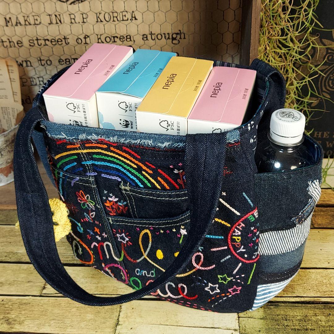 刺繍デニムバック　No.636　デニムリメイク　チューリップバック　スマイリー