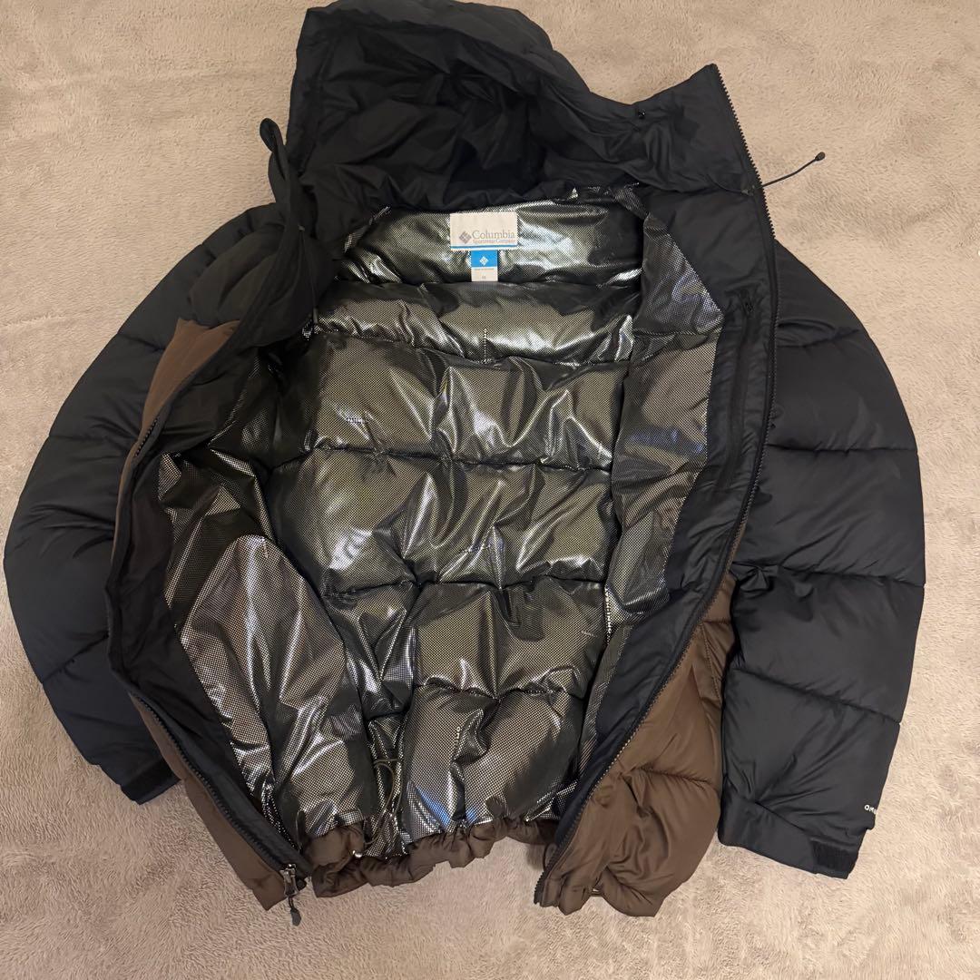 【超極暖！】Columbiaフード付きダウンジャケット　ブラウン　ブラック