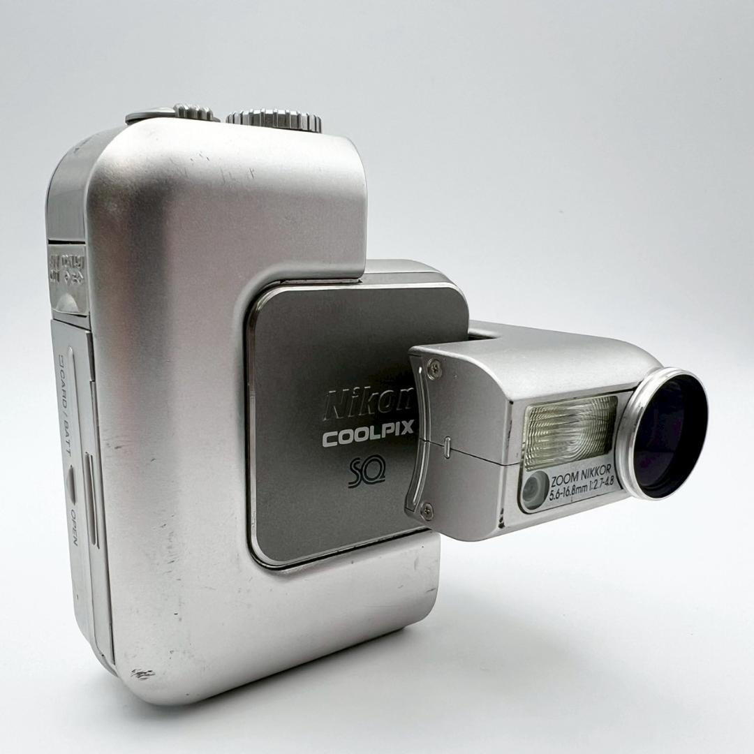 【完動品】Nikon COOLPIX SQ コンデジ シルバー 動作確認済