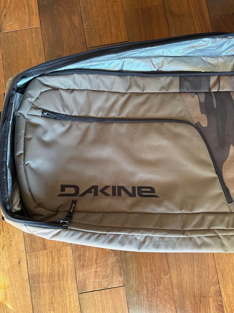 DAKINE スノーボードバッグ カモフラージュ