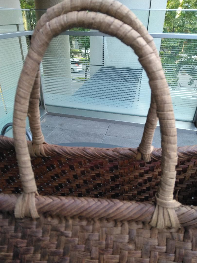 【商品】国産　山ぶどう手提げかご