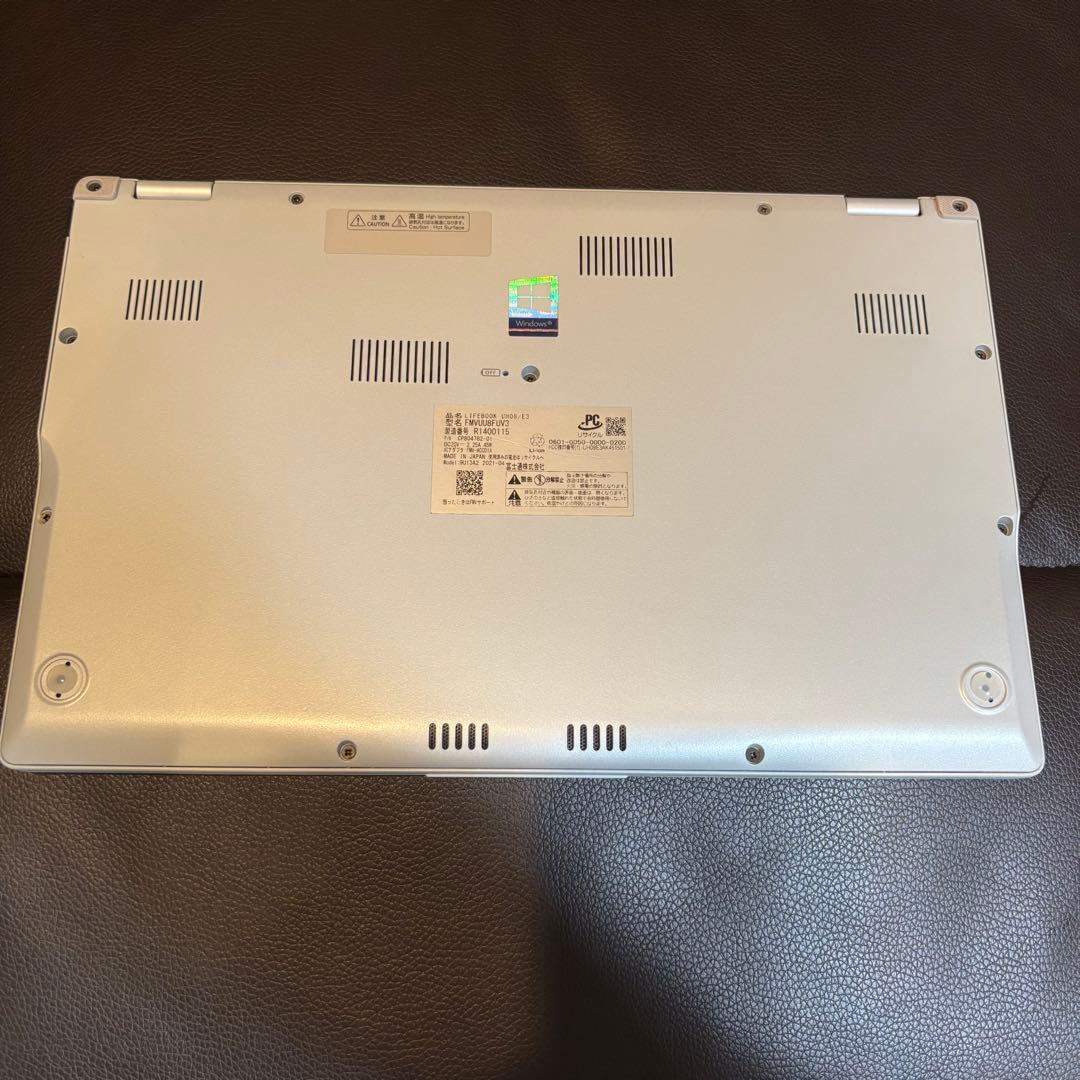 【美品】i5 LIFEBOOK UH08/E3 Intel xe GPU搭載！