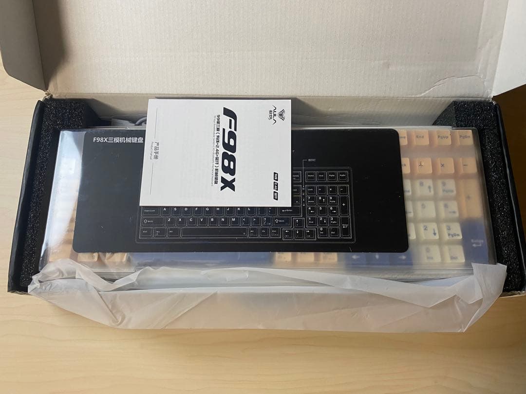 AULA F98X キーボード