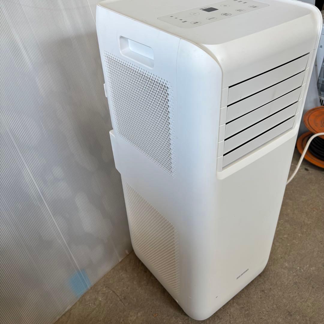 アイリスオーヤマ　IPA-2203G ポータブルクーラー　2022年製　本体のみ