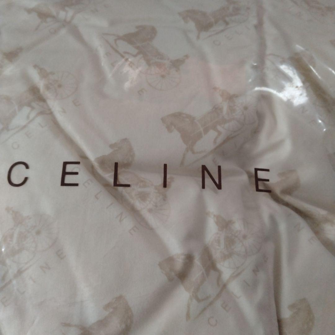 ハ*ナ様 CELINE 羽毛掛け布団、馬車柄 CL7040 150x210未使用