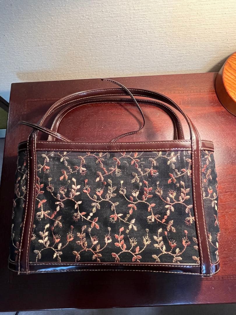 Chloe レース調　レトロ　カゴバッグ