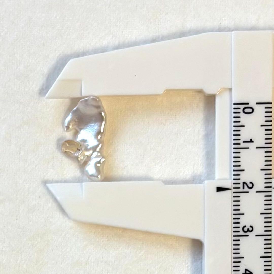 パール　ルース　南洋真珠　白蝶ケシ　変形リーフ　５pcs