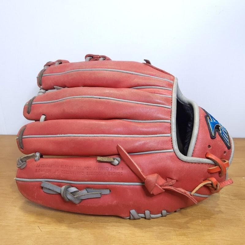 ミズノ フランチャイズ 限定品 小型フィットモデル 内野用 軟式グローブ