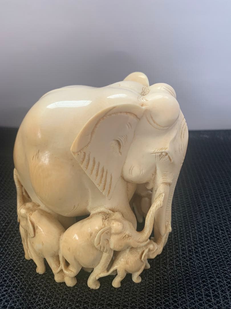 極上　親子象　置物　722g 細密彫刻　送料込み
