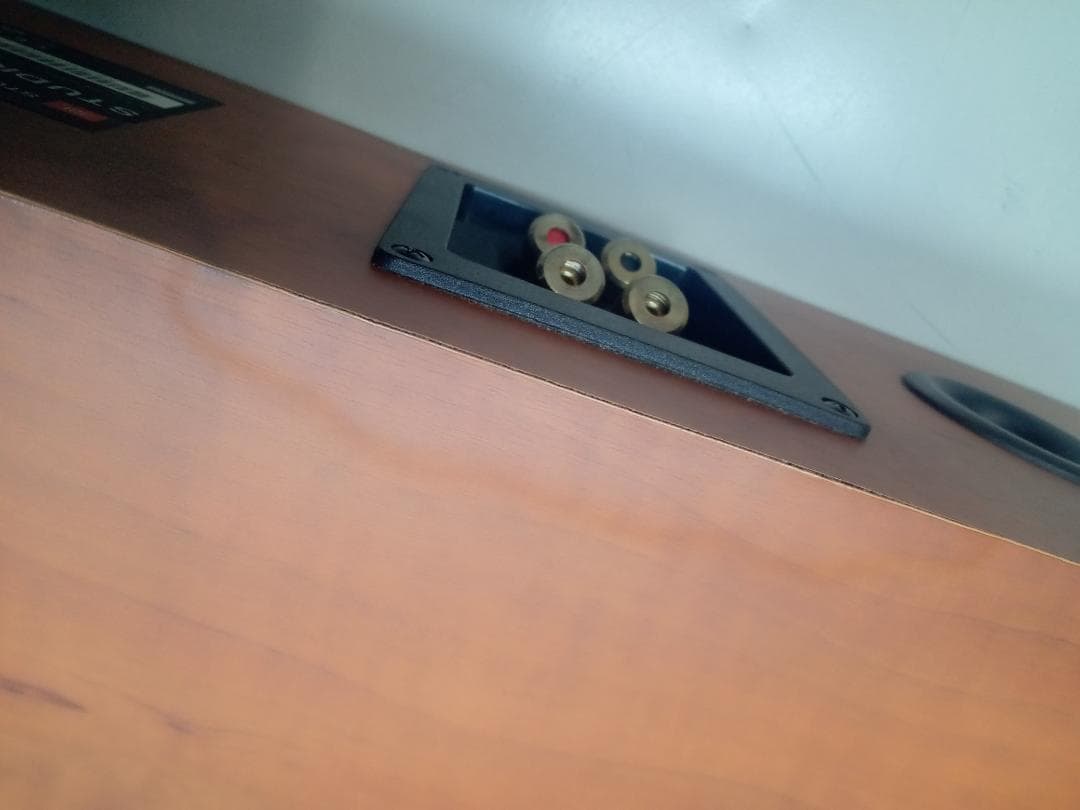 JBL　センタースピーカー　STUDIO520C