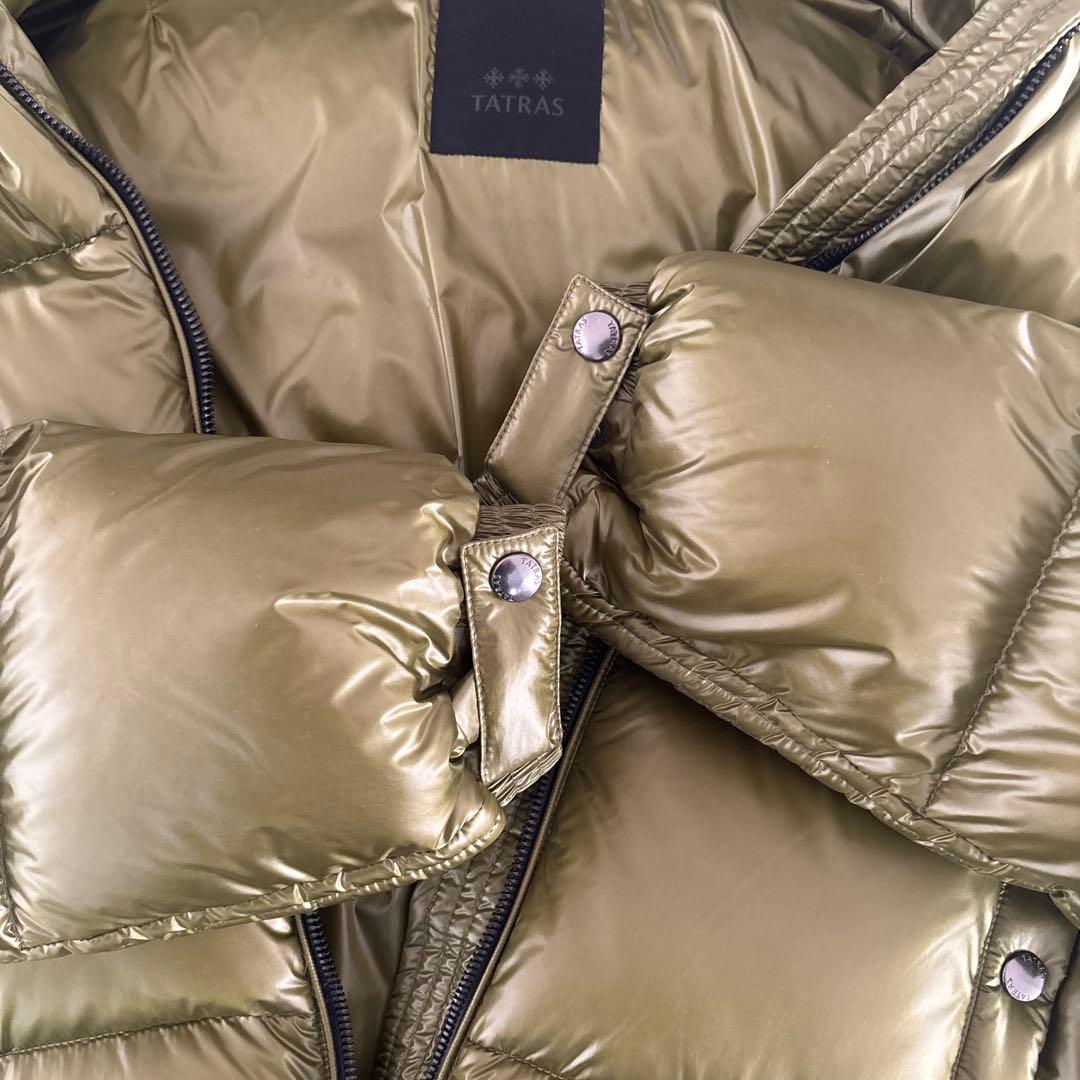 極美品TATRAS オリーブグリーン ダウンジャケット