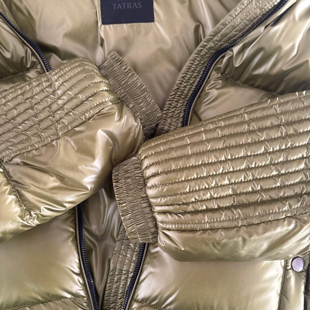 極美品TATRAS オリーブグリーン ダウンジャケット