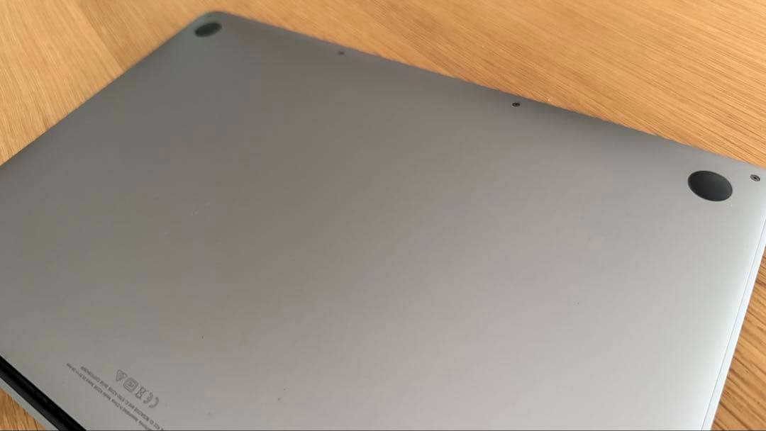 【超極美品】MacBook Pro (M1 / 16GB / 1T)