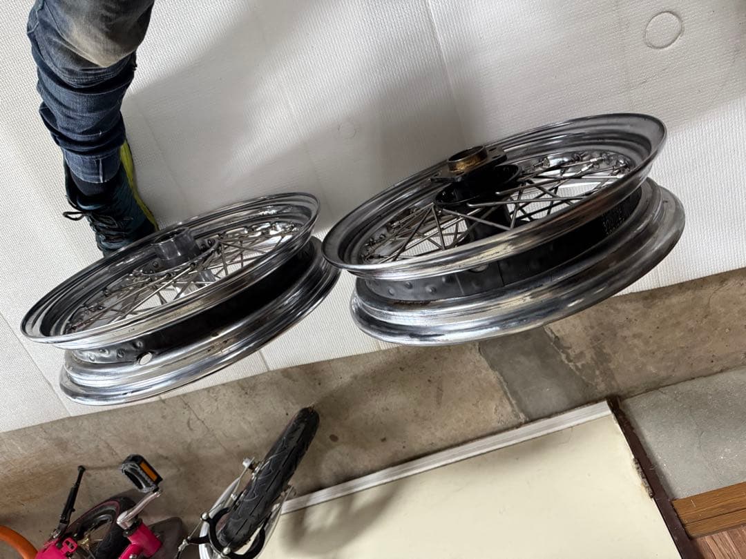 ステンレススポークホイール16インチ後輪のみ