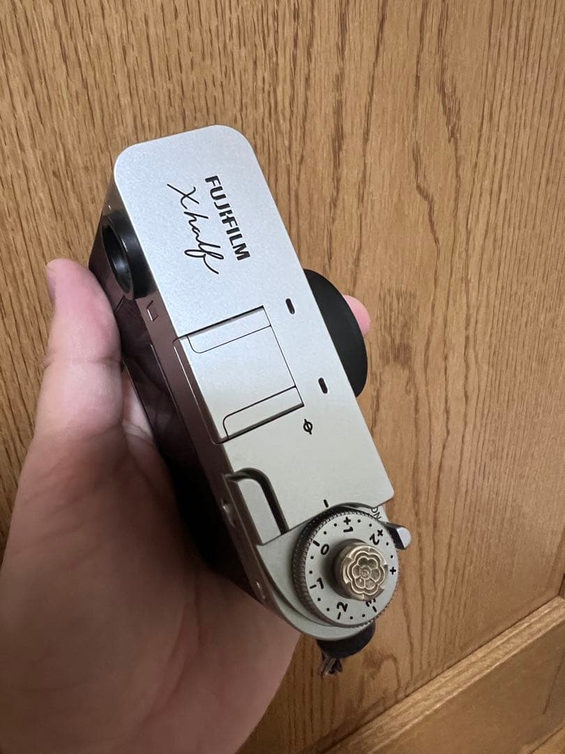 X half FUJIFILM X-HF1　シルバー＋ UVフィルター