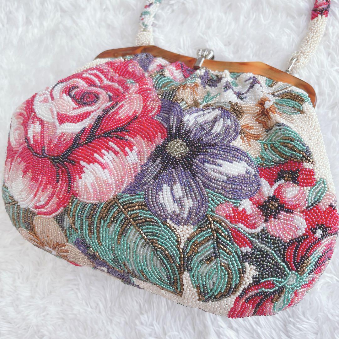 【人気】 ビーズバッグ　手刺繍　総柄　花柄　総ビーズバッグ　和装　がま口　バラ