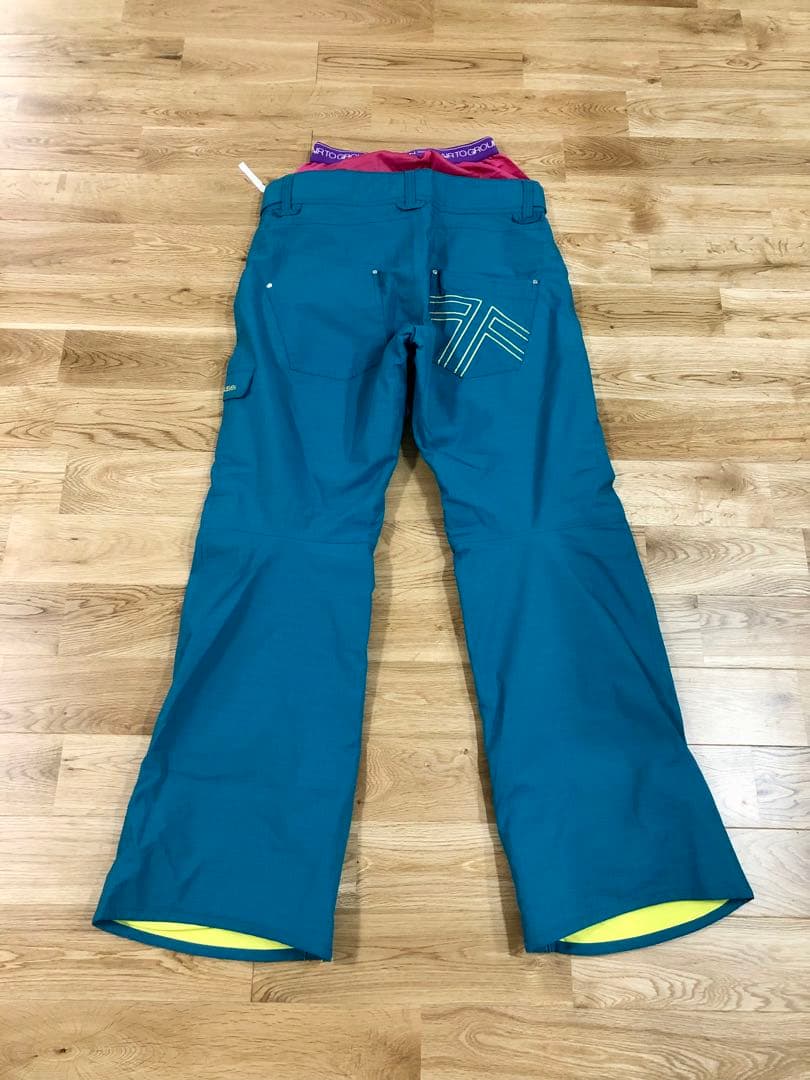 AIRTO GROUND A SEVEN レディース スノボ ウェア 上下セット