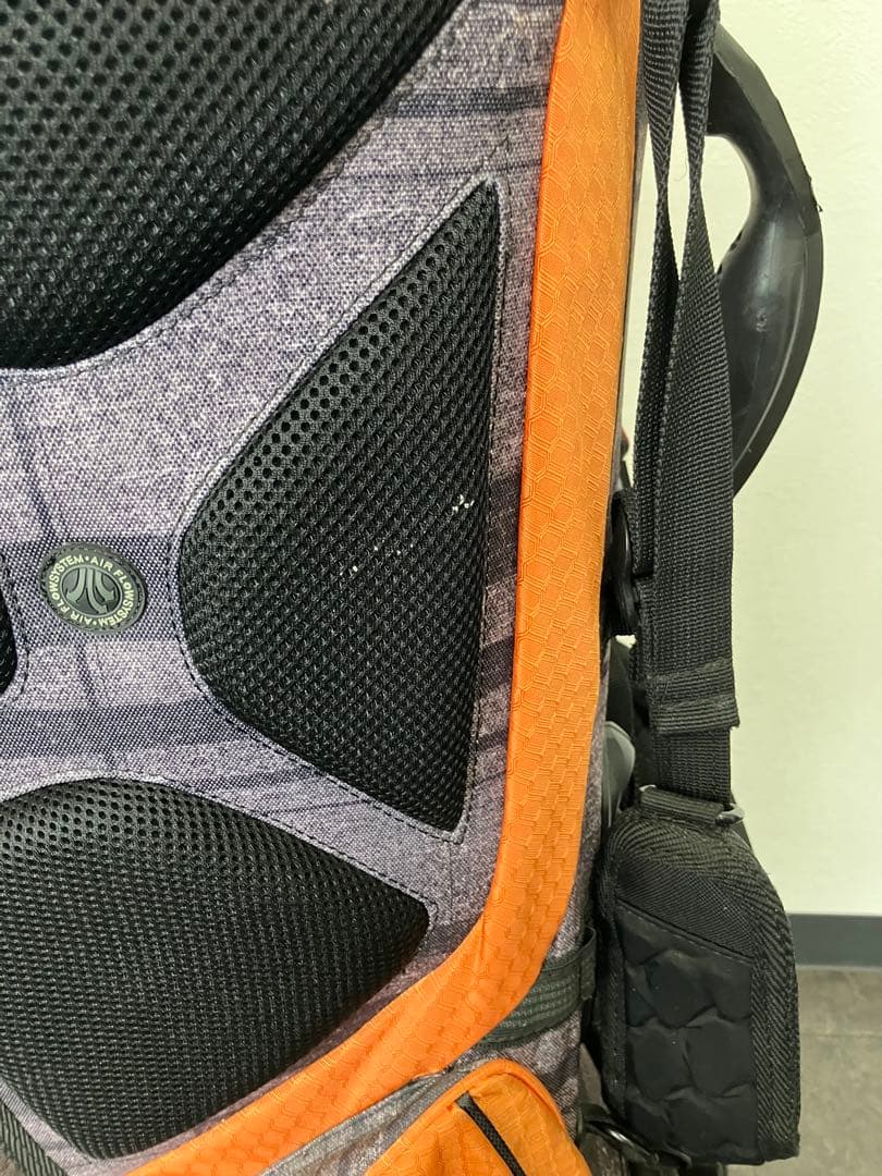 値下げ！OGIO ゴルフバッグ・キャディバッグ　14分割　オレンジ　スタンド