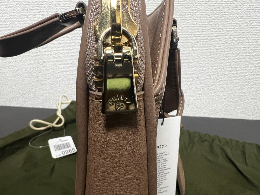 aniary コンパクトブリーフ Shrink Leather 美品