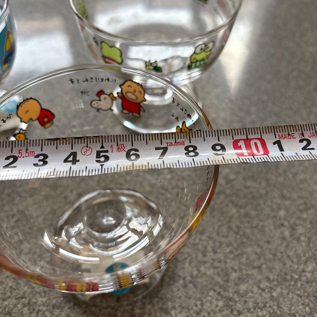 未使用サンリオみんなのたあ坊、けろけろけろっぴ、ランナバウツ.デザートグラス3個