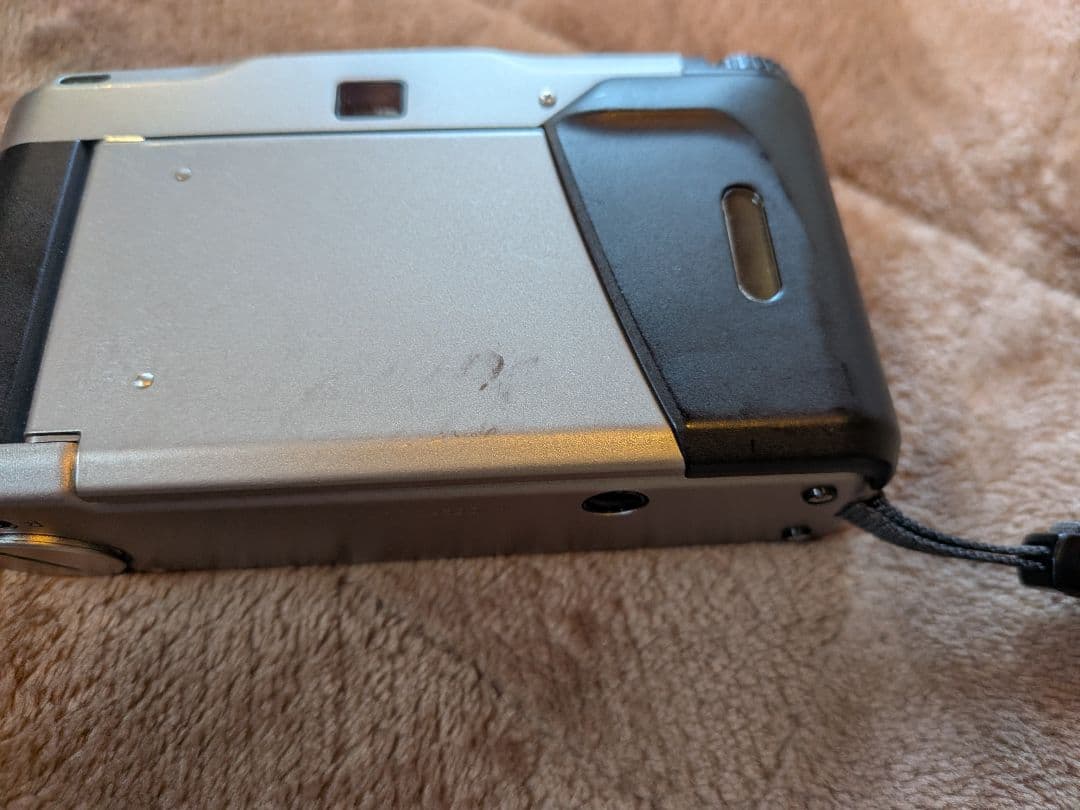 CONTAX T2 シルバー コンパクトフィルムカメラ