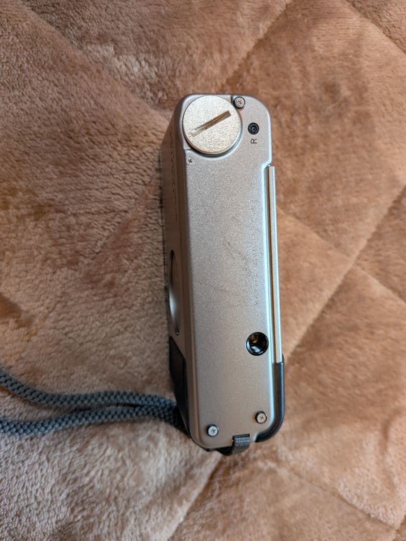 CONTAX T2 シルバー コンパクトフィルムカメラ