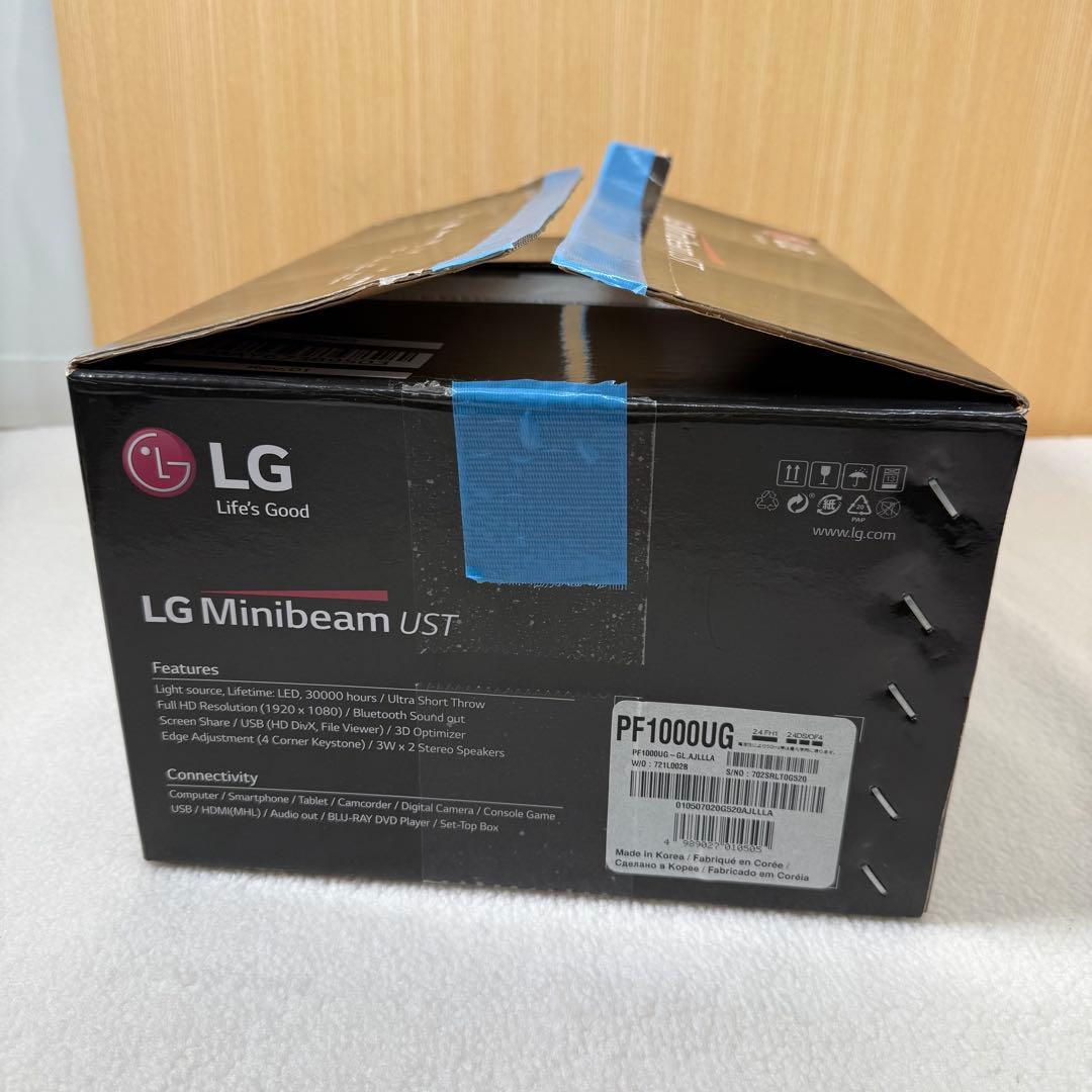 LG PF1000UG プロジェクター リモコン　箱付き　超短焦点プロジェクター