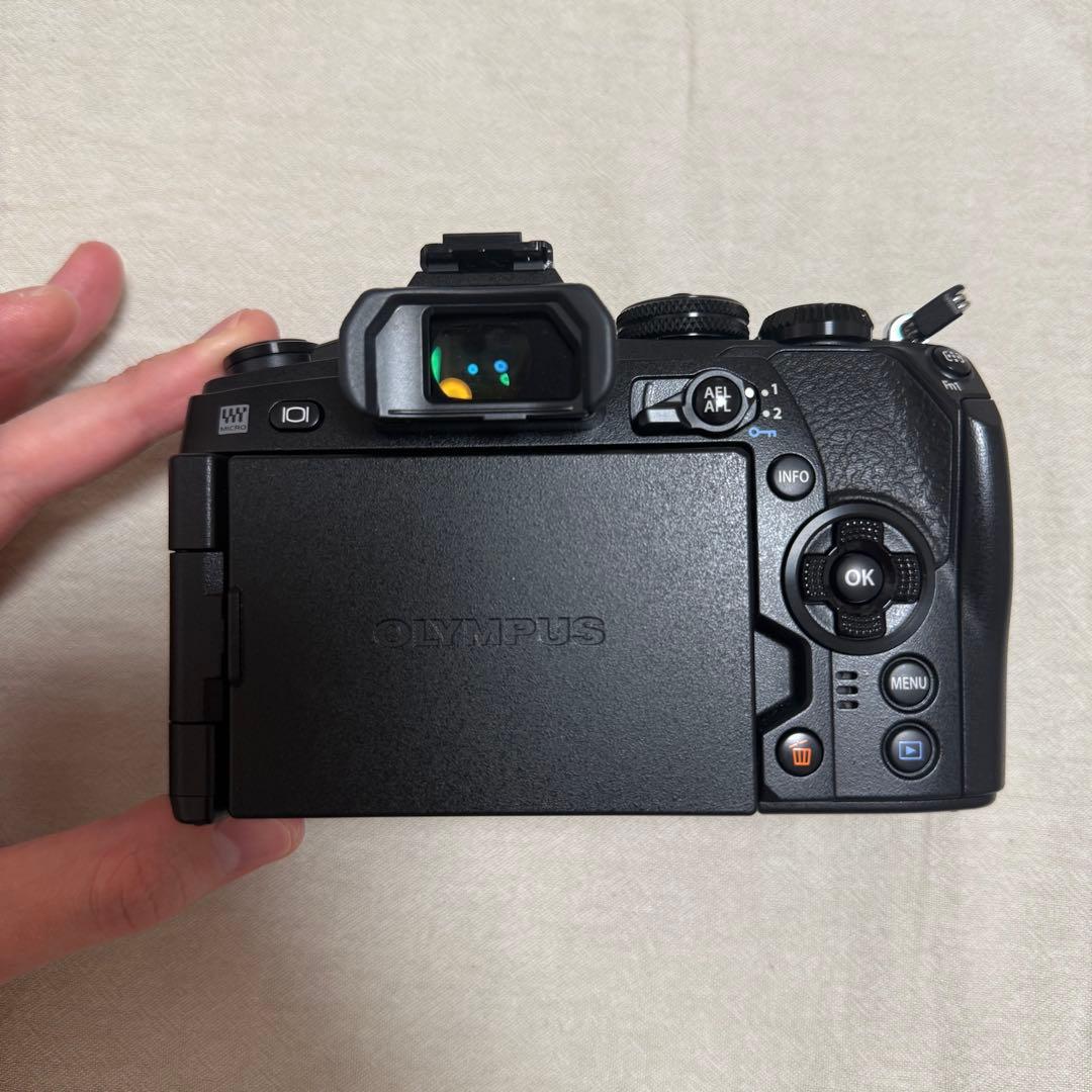 美品「OM-DE-M1 Mark II」「12-40mm F2.8 PRO」