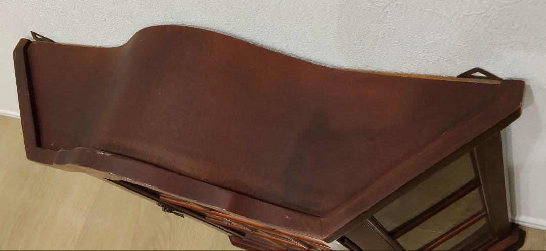 ウォールキャビネット 飾り棚 アンティーク調 レトロ 壁掛け コレクションケース