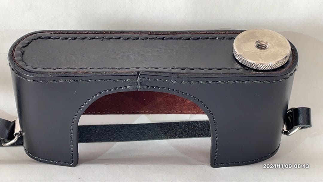 バルナックライカ用スナップホルダー　ハンドメイド本革製　黒