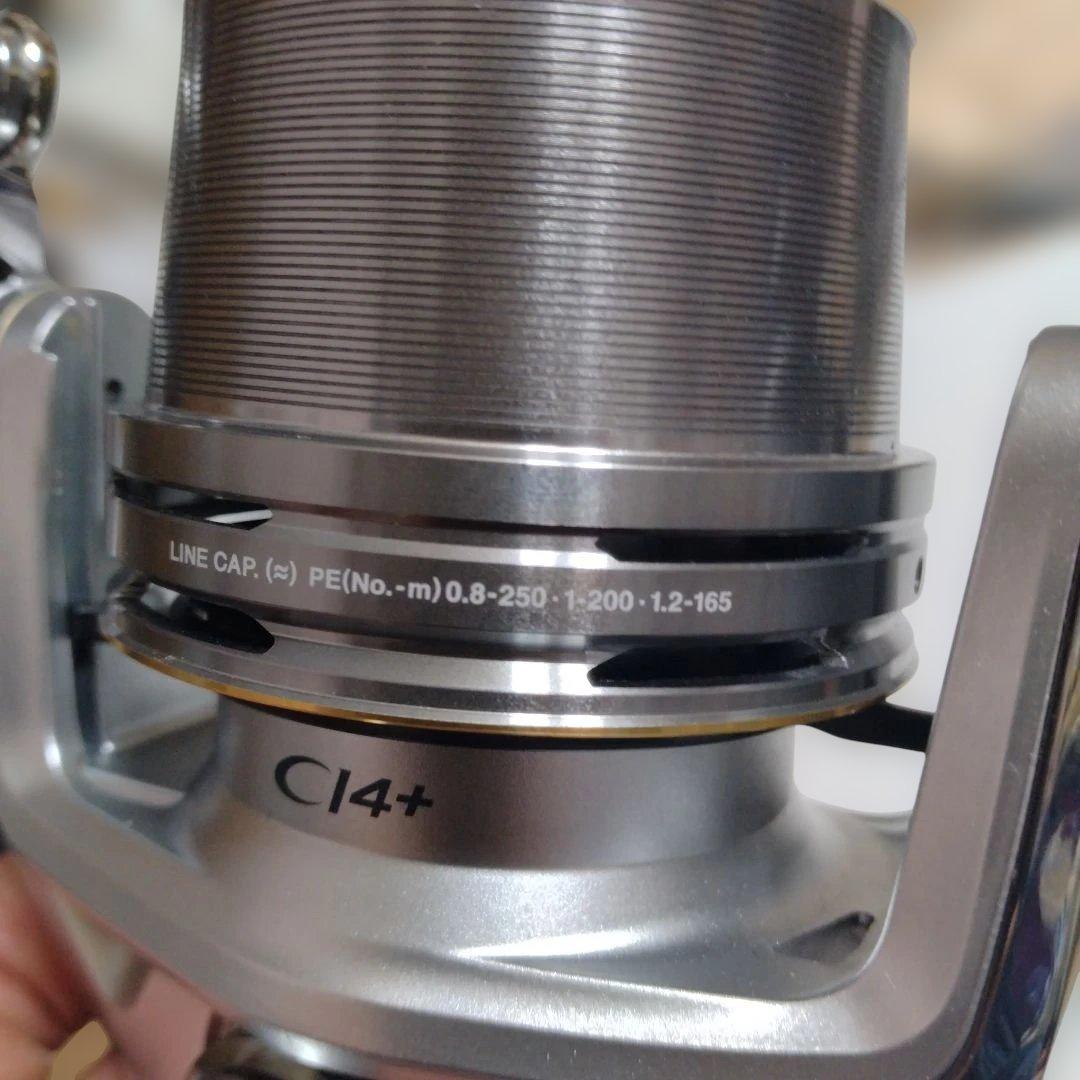 【未使用 美品】18サーフリーダーCI4＋30 細糸仕様