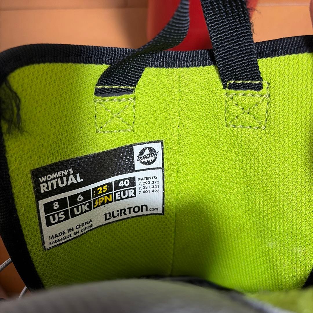 BURTON RITUAL 女性用スノーボードブーツ