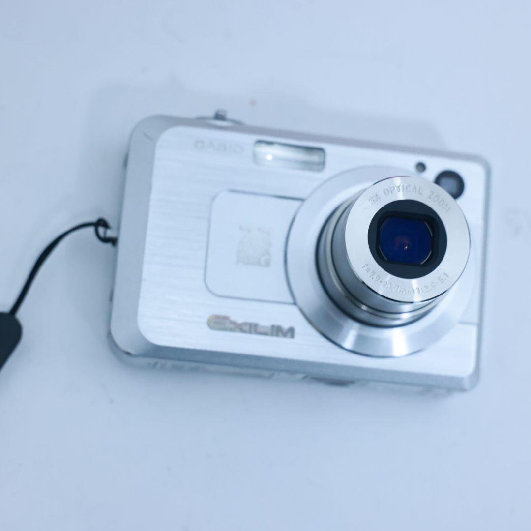 スマホ転送可 デジタルカメラ CASIO EX-z750 SDカード等付