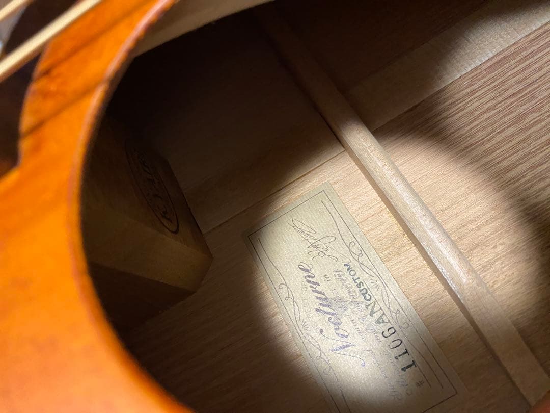 アコースティックギター　k.yairi