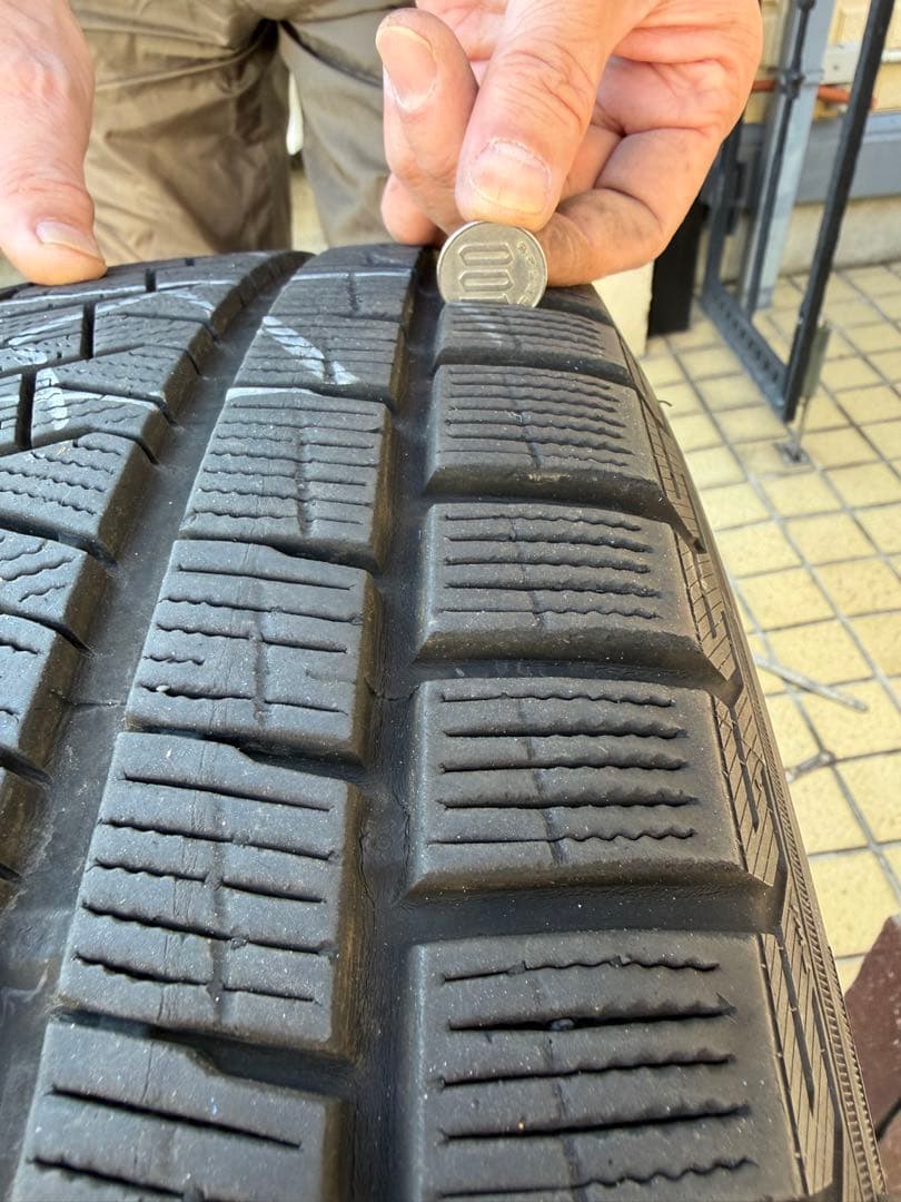 ピレリ 225/60R18 タイヤ・ホイールセット 18インチ　5穴