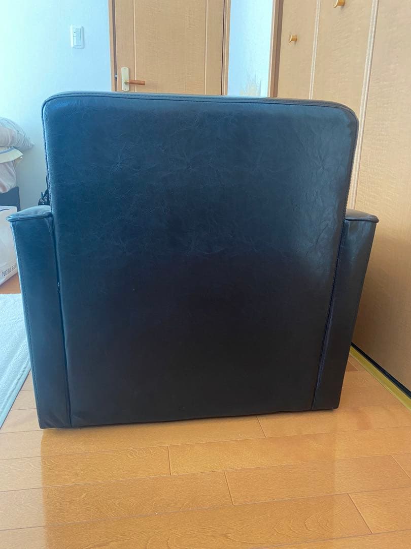 カリモク風 ロビーチェア〈2月末まで〉